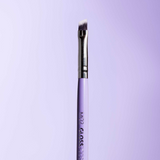 M02 Angled Detail Brush