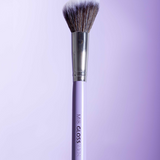 M18 Angled Cheek Brush